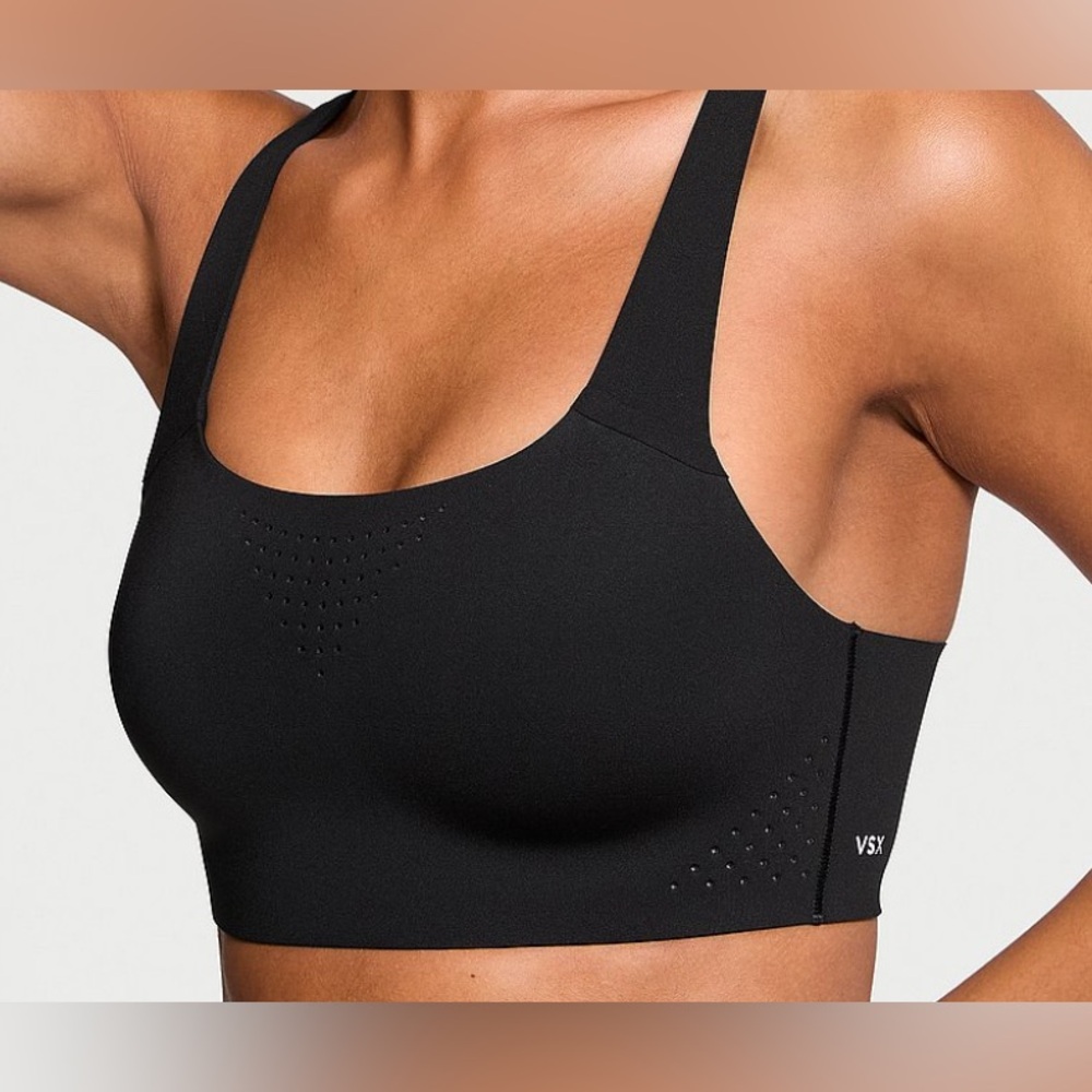 Victoria's Secret Featherweight Max Black Sports Bra